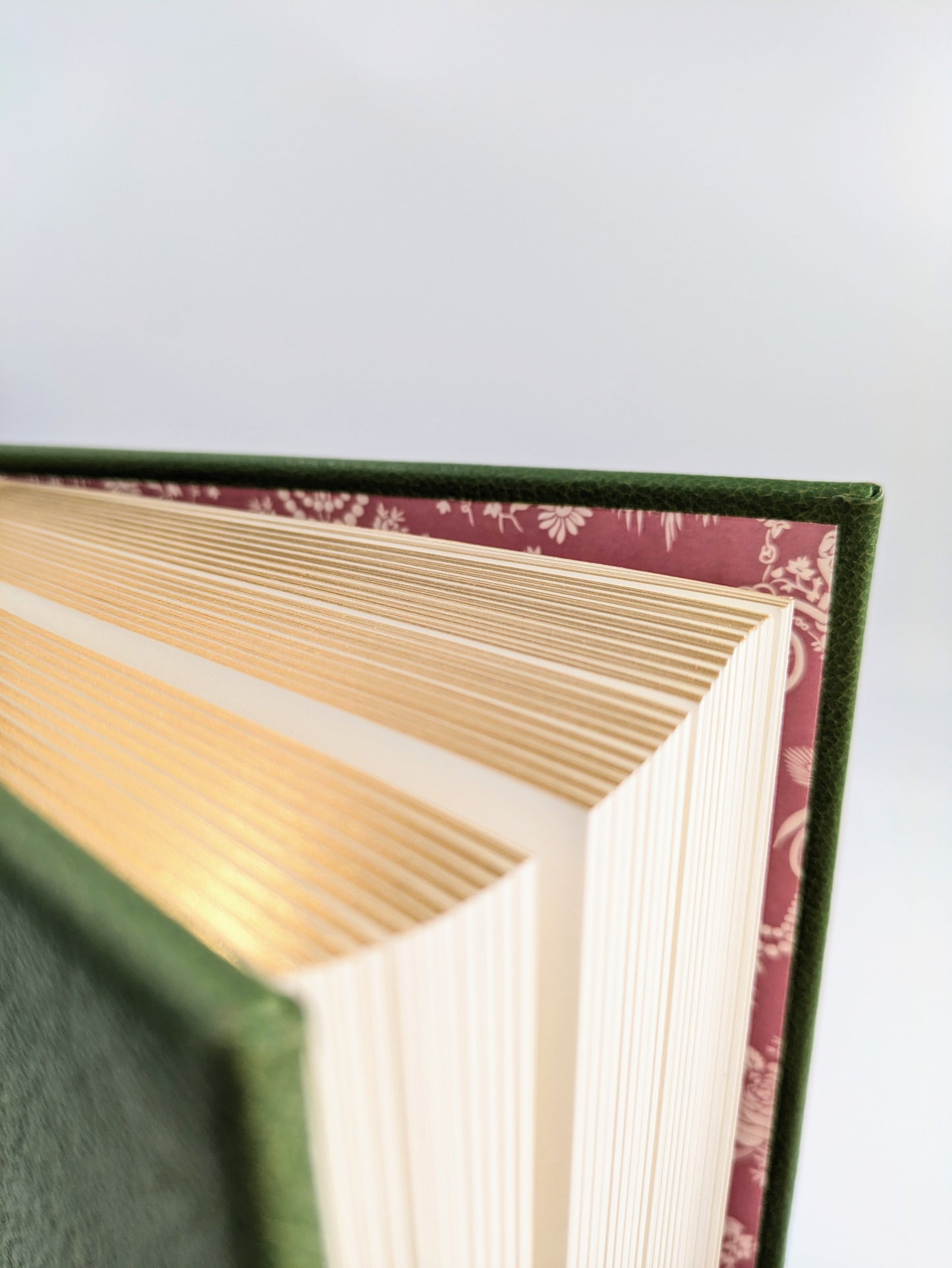 Pride and Prejudice by Jane Austen - Deluxe Leather Edition